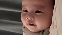 5个月大宝宝与妈妈无障碍“婴语”交流，最后转身惊呆了！