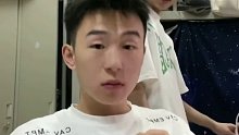 男生谎称写作业被舍友揭穿