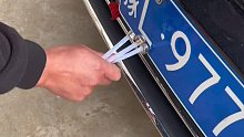 一分钟，教会你怎么《无损》卸车牌防盗螺丝帽。