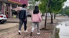 这下知道错了，惹谁都不要惹女的，不然下一秒