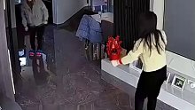 不是一家人不进一家门啊