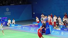 亚运羽毛球男团惊天大逆转，让二追三战胜印度队夺冠