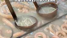 藏在菜市场里的节子肥肠粉