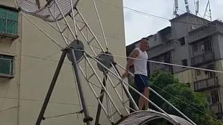 真是藝高人膽大