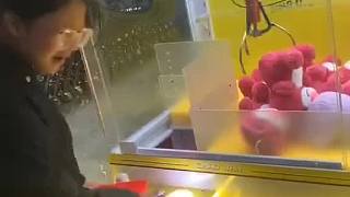 愛(ài)恨就在一瞬間