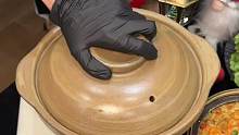 在广州！终于吃上了心心念念的蟹黄捞饭！