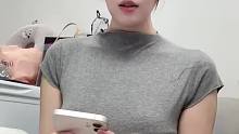 我说咋这么听话呢  她是不是整我呢