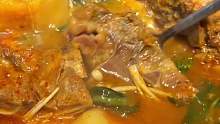 藏在巷子20多年的老牌韩料店！土豆汤青岛第二！没有第一！
