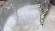 这是印度的面包，方方正正的