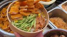郑州街头，10元烤肉鸡排饭~