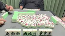 牌局里全是心眼子