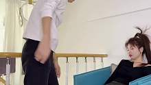 第一次送喝多的女友回家时……