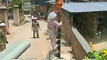 路边安装立柱