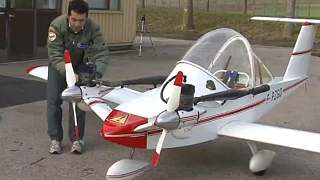 世界最小的载人飞机，却能飞上4600米的高空