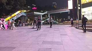 美女無視要微信請求