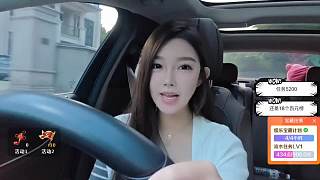 自曝厭食癥困擾后體重回升