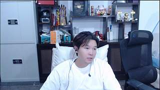 澄清公會事務興奮大笑