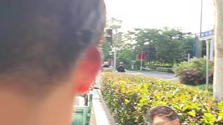 戶外騎行中驚嘆楊哥肌肉