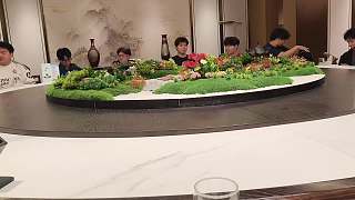 聚餐直播查牌子發(fā)現全員五級