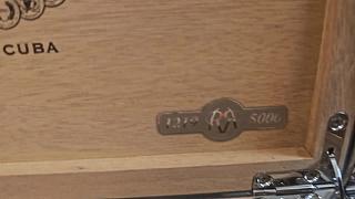 展示全球限量五千支稀有雪茄