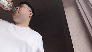 擔(dān)憂衣服被弄臟討論活動時間
