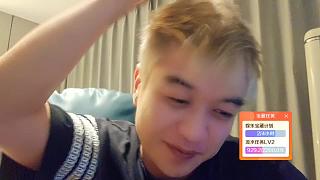 頭發(fā)癢得受不了決定剪寸頭