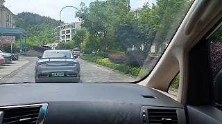 木可開車贏了比賽