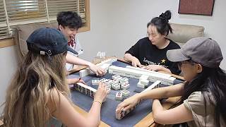 聲稱直播實(shí)則是錄播內(nèi)容