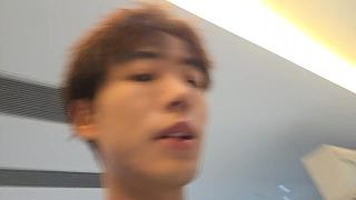 展示鞋架手辦收藏吸引觀眾