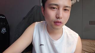 無奈稱彈幕刷屏已病態(tài)