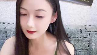 家人安慰讓她從煩惱變開朗