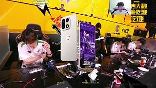 LGD失誤拱手讓雞HHG吃雞