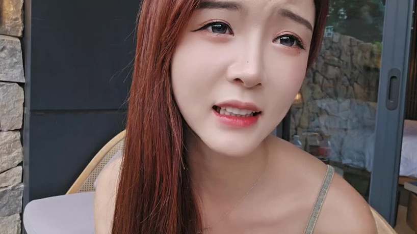 怒斥十七致其當場落淚