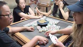 輸20塊自嘲真陪玩