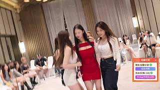 哈尼小喇叭專業(yè)雙人舞驚艷