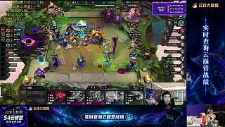 輕松虐殺對(duì)手露勝利笑容