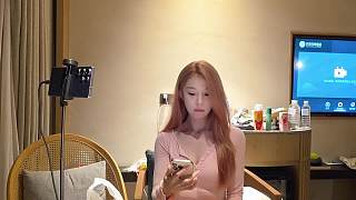 荒哥百元舔屏請(qǐng)求遭幽默拒絕