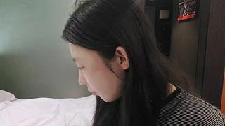 化妝時(shí)問(wèn)觀眾好看嗎