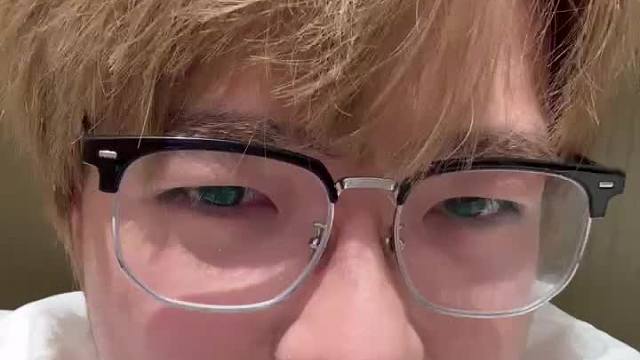 讨论新款苹果手机要出了