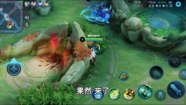 丝血橘右京反杀满血两人。队友干的漂亮