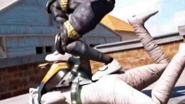 盘点另类奇葩搞笑天秀视频，吃鸡惊现四级甲