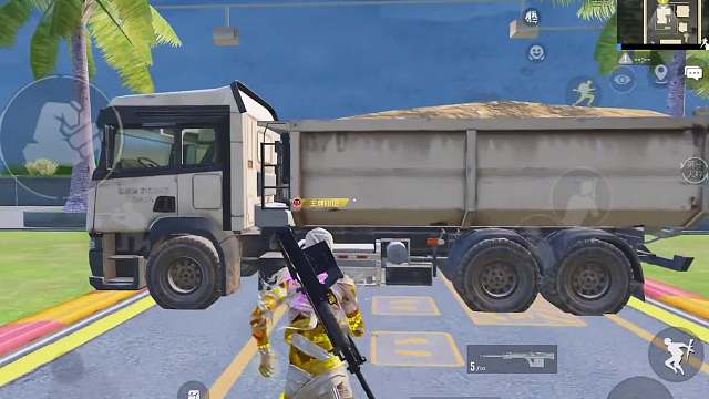 来看看你的朋友的手机扛的住几发，