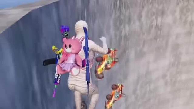 你相信光吗？团竞惊现奥特曼