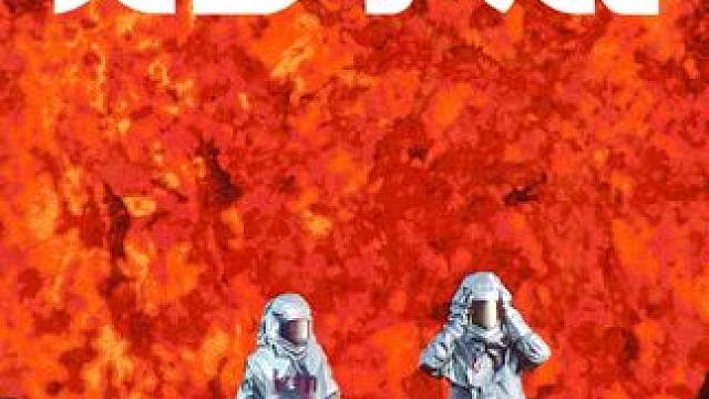 “他们的心跳融入了地球的心跳，火山是浪漫，更是宿命”#《火山挚恋》定档8月18日 #电影火山挚恋