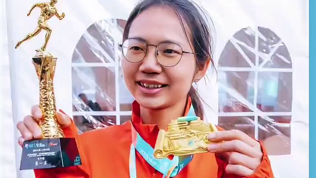 惊奇！国际健将黄雪梅，月跑量四五百从来不受伤 #2024厦门马拉松 #黄雪梅 #哈跑圈 #马拉松 #