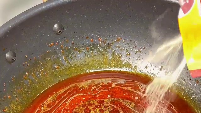 十分钟就能做出这道香辣滑嫩的江西水蒸蛋❗️还是加辣椒的，拌饭绝了啊❗️#江西水蒸蛋 美食推荐官