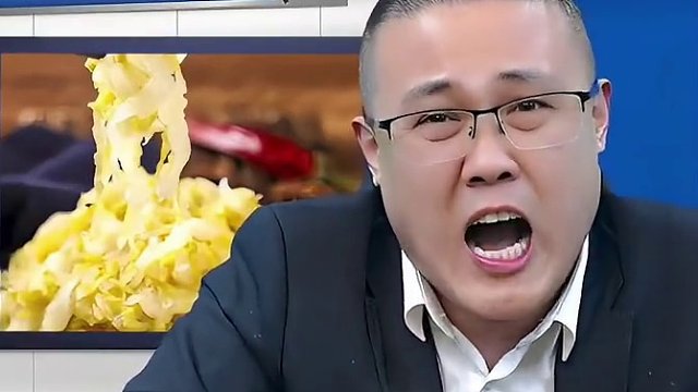 真正的东北酸菜是这样的吗？#美食测评 #美食分享 #美食趣胃计划