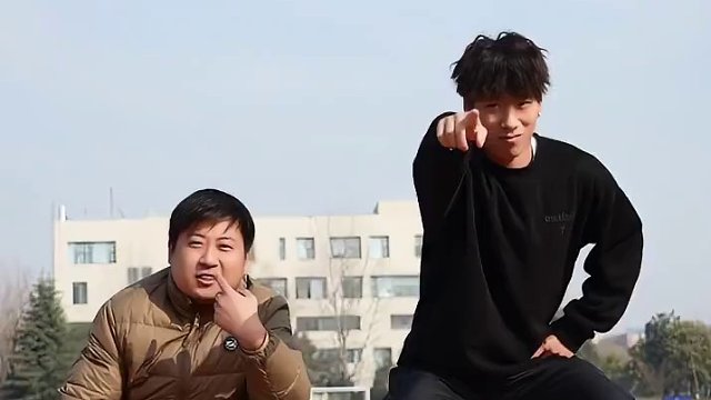 立定跳远到底穿啥鞋合适？#立定跳远 #体育中考 #测评 #体育生