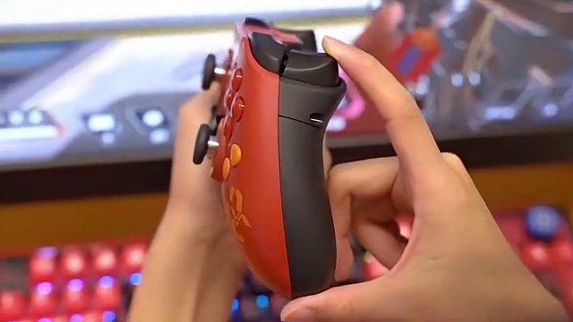 终于等到飞智的明日香联名手柄了 今天来看看飞智黑武士3PRO EVA 2号机联名款 #飞智  #飞智