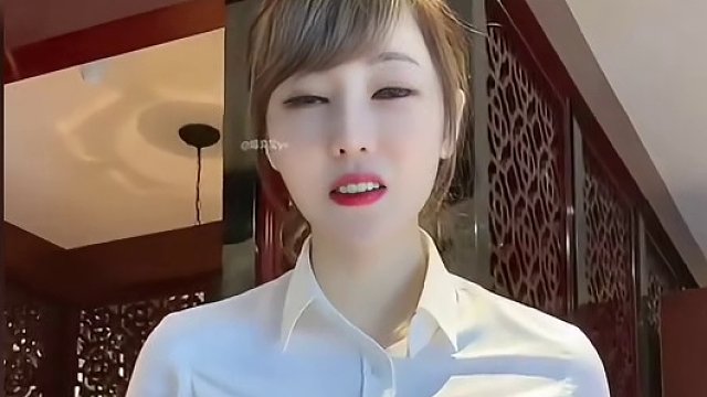 那些丧心病狂的撩妹套路：这嘴皮子太会说了，护士小姐姐都害羞了#撩妹#美女#搭讪#土味情话